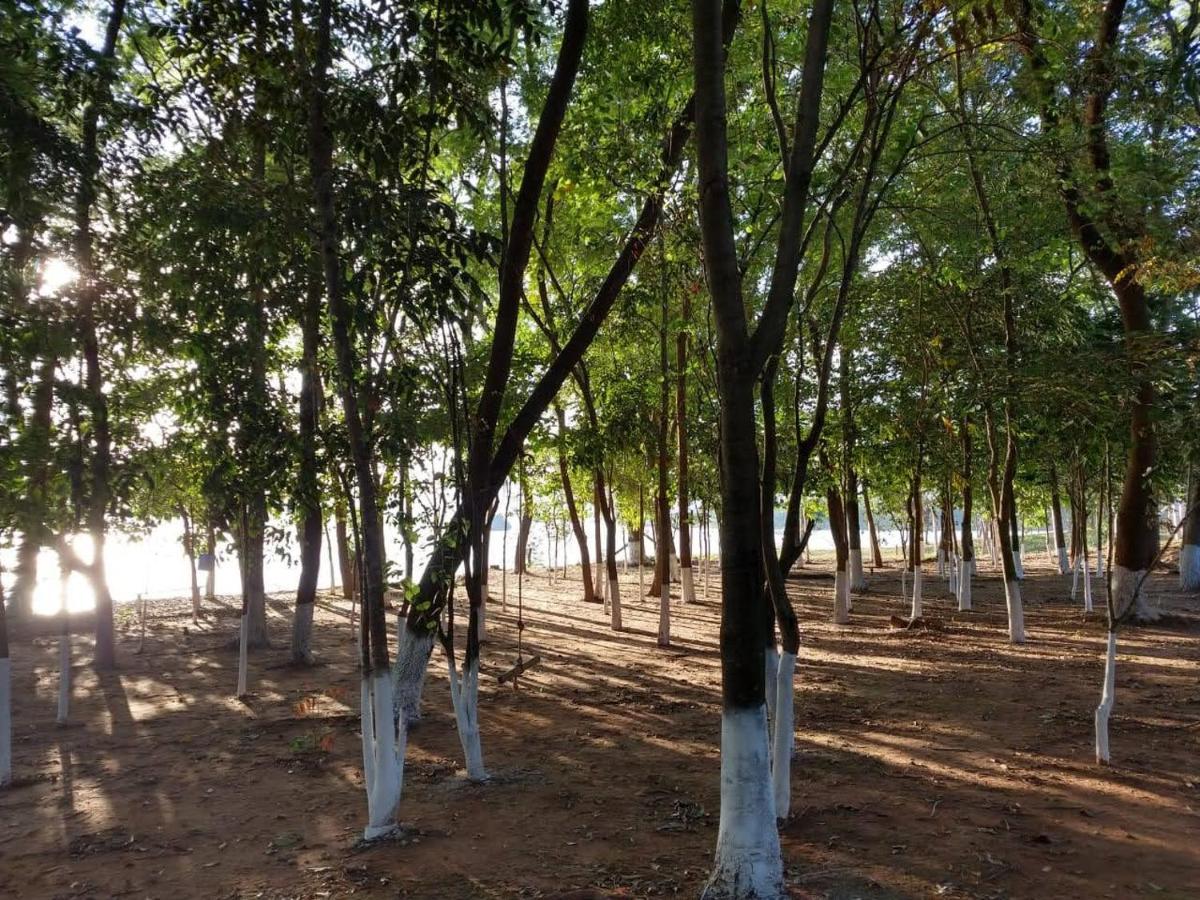 Enseada Nautico Apart Flat I Vista Para O Lago Corumba Caldas Novas Εξωτερικό φωτογραφία