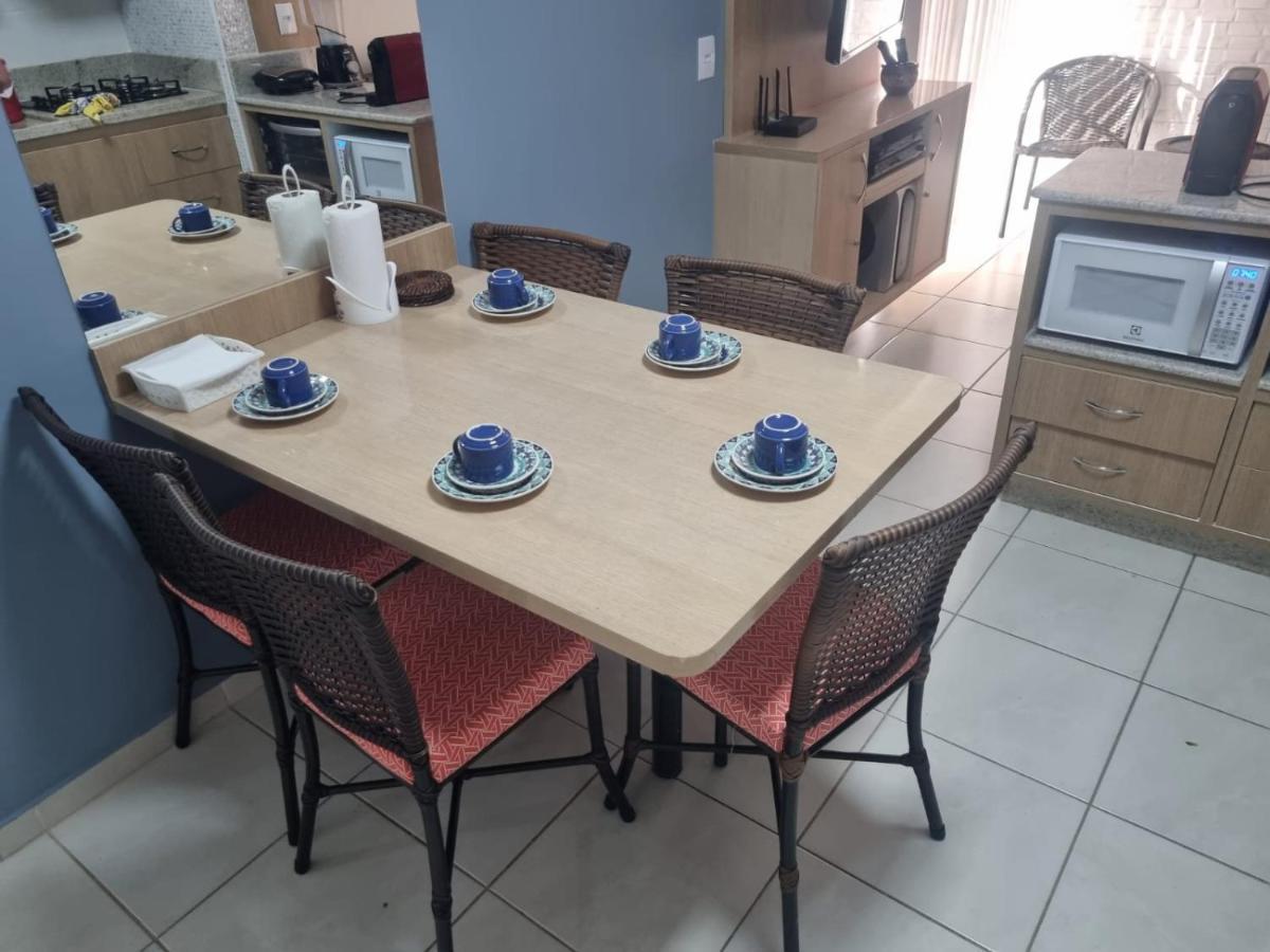 Enseada Nautico Apart Flat I Vista Para O Lago Corumba Caldas Novas Εξωτερικό φωτογραφία