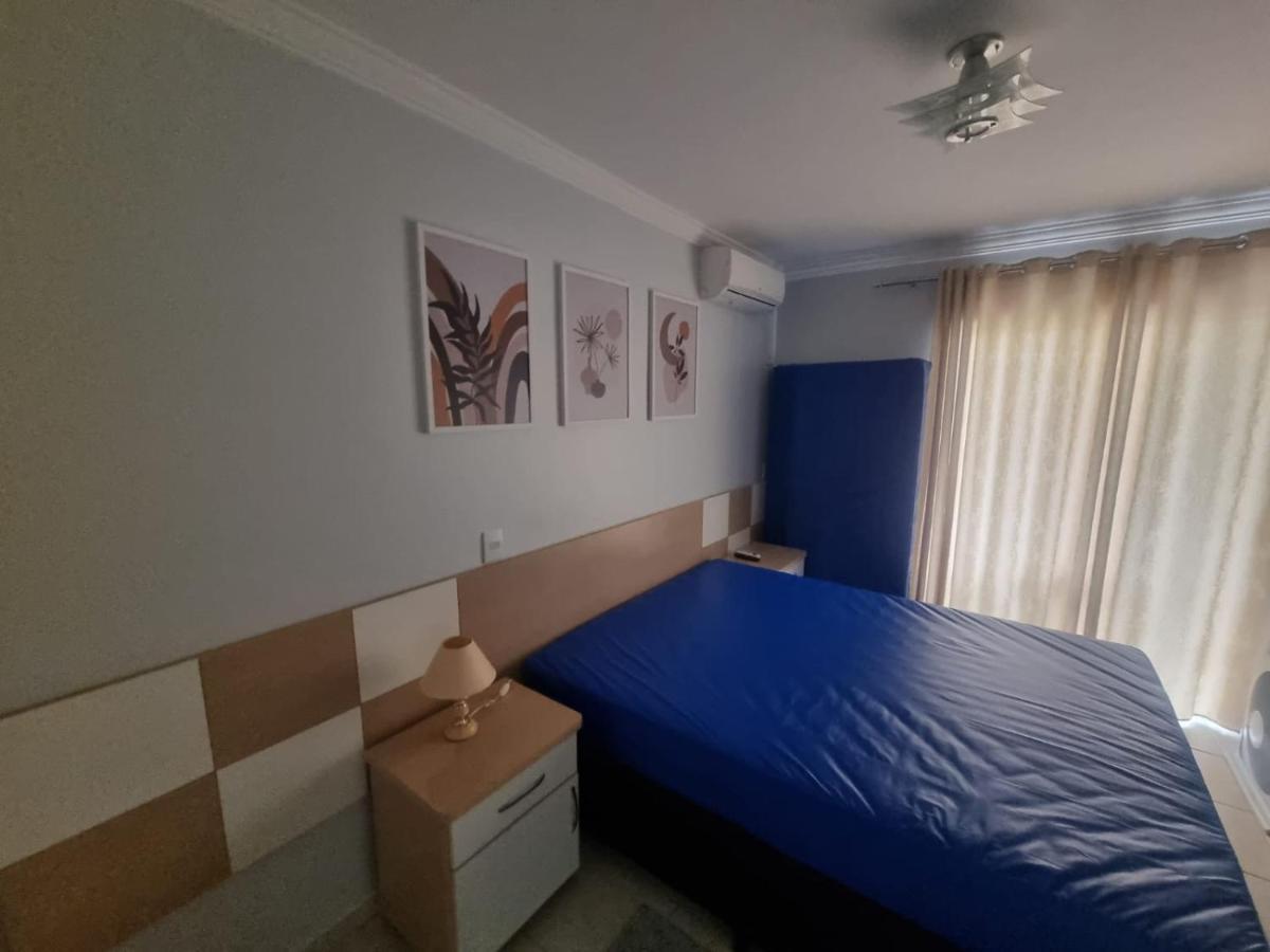 Enseada Nautico Apart Flat I Vista Para O Lago Corumba Caldas Novas Εξωτερικό φωτογραφία